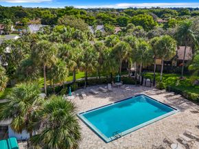 56 Baytree Circle, Boynton Beach FL 33436