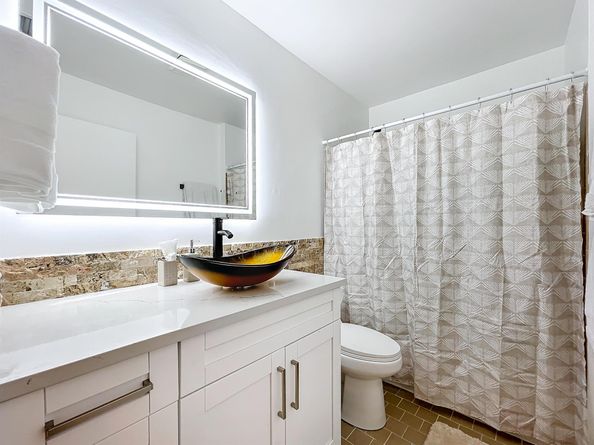 56 Baytree Circle, Boynton Beach FL 33436