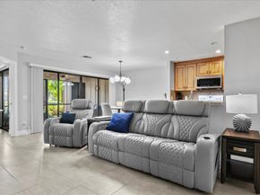 400 Crosswinds Drive B1, Greenacres FL 33413