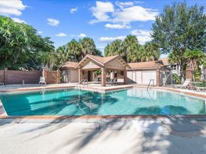 400 Crosswinds Drive B1, Greenacres FL 33413