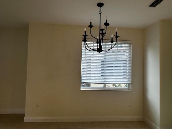 565 NW 35th Lane, Boca Raton FL 33431