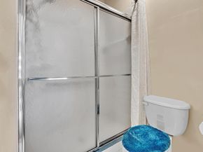 7802 Trent Dr 406, Fort Lauderdale FL 33321