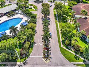 7802 Trent Dr 406, Fort Lauderdale FL 33321