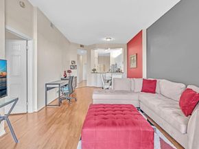 7802 Trent Dr 406, Fort Lauderdale FL 33321