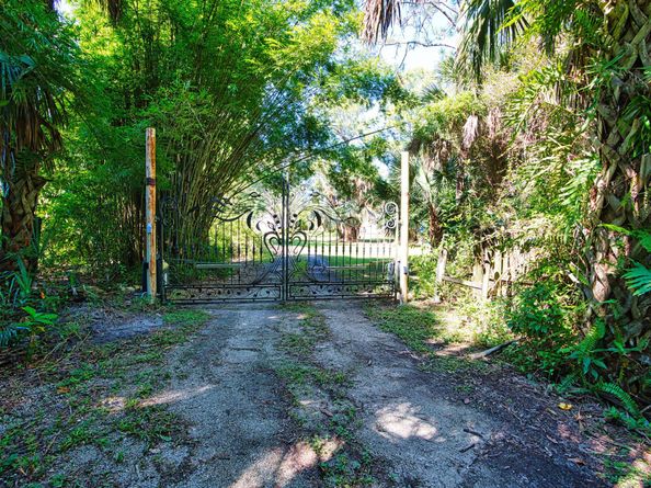 17437 Jupiter Farms Road, Jupiter FL 33478