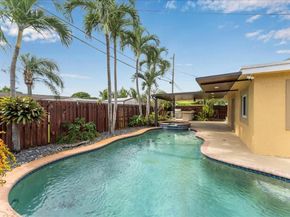 230 NE 58th St, Fort Lauderdale FL 33334