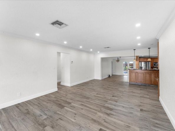 230 NE 58th St, Fort Lauderdale FL 33334