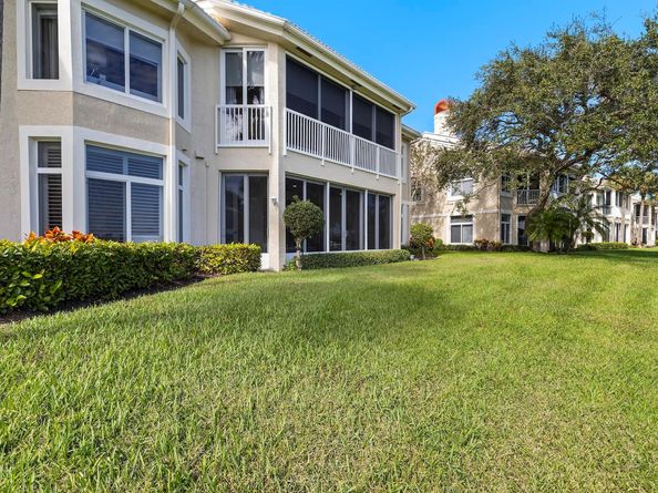 220 Eagle Drive, Jupiter FL 33477