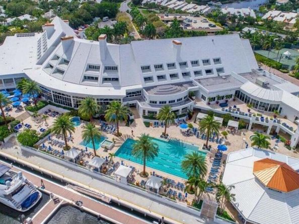 220 Eagle Drive, Jupiter FL 33477