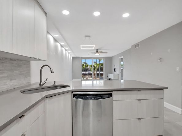 750 NE Spanish River Boulevard 103, Boca Raton FL 33431