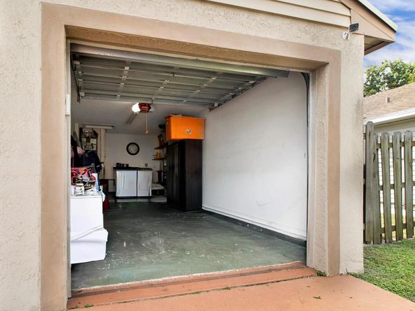 8642 SW 15th Street, Pembroke Pines FL 33025