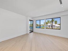 3031 NE 23rd Ct, Fort Lauderdale FL 33305