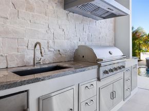 3031 NE 23rd Ct, Fort Lauderdale FL 33305