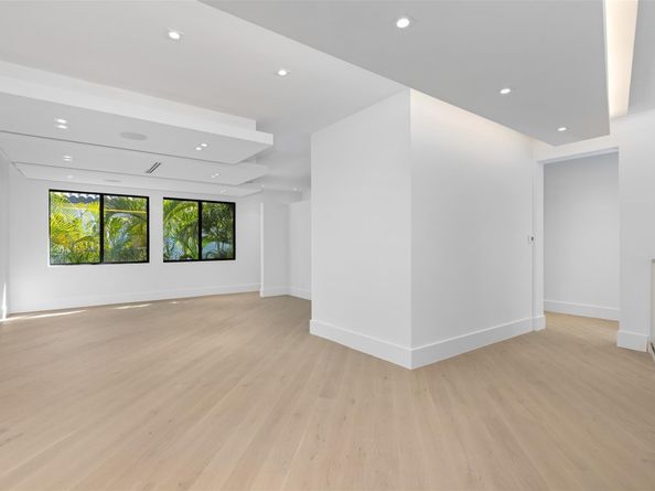 3031 NE 23rd Ct, Fort Lauderdale FL 33305