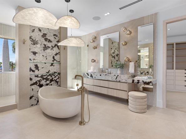 3031 NE 23rd Ct, Fort Lauderdale FL 33305