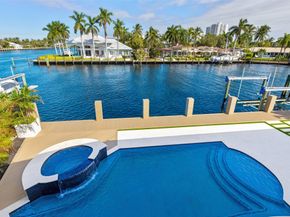 3031 NE 23rd Ct, Fort Lauderdale FL 33305