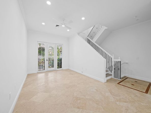 504 SE 7th St 202, Fort Lauderdale FL 33301