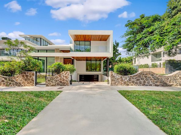 2130 S Miami Ave, Miami FL 33129