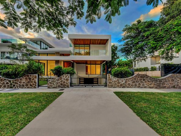 2130 S Miami Ave, Miami FL 33129