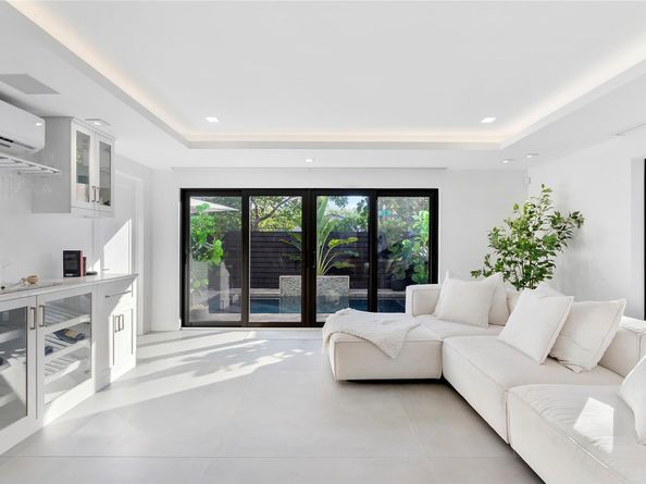 500 NE 14th Ave, Fort Lauderdale FL 33301