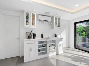 500 NE 14th Ave, Fort Lauderdale FL 33301