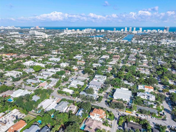 500 NE 14th Ave, Fort Lauderdale FL 33301