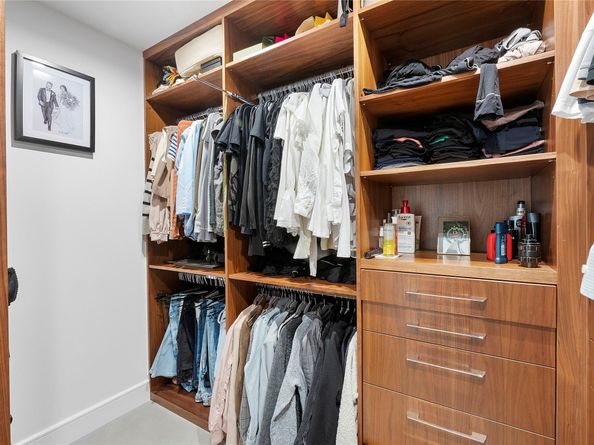 500 NE 14th Ave, Fort Lauderdale FL 33301