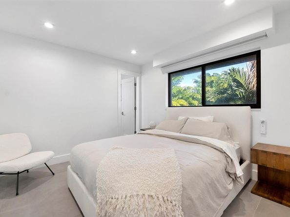 500 NE 14th Ave, Fort Lauderdale FL 33301