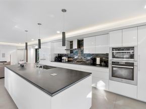 500 NE 14th Ave, Fort Lauderdale FL 33301