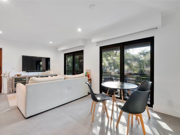 500 NE 14th Ave, Fort Lauderdale FL 33301