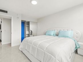 5600 N Flagler Drive 207, West Palm Beach FL 33407