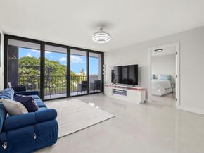 5600 N Flagler Drive 207, West Palm Beach FL 33407