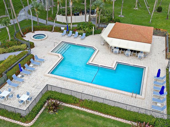 1000 N Us Highway 1 Be201, Jupiter FL 33477