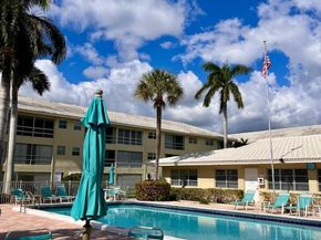1951 NE 39th Street 361, Lighthouse Point FL 33064