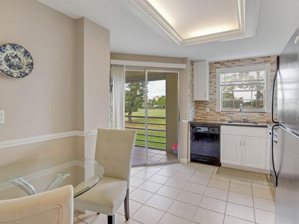 3836 Via Poinciana 205, Lake Worth FL 33467