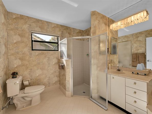 7312 NW 83rd Way, Tamarac FL 33321