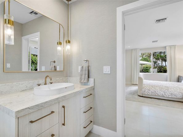 1100 S Ocean Blvd D16, Pompano Beach FL 33062