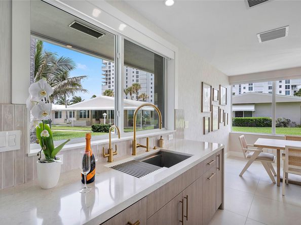 1100 S Ocean Blvd D16, Pompano Beach FL 33062