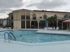 3755 Via Poinciana 203, Lake Worth FL 33467