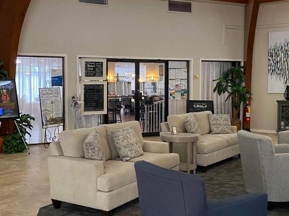 3755 Via Poinciana 203, Lake Worth FL 33467