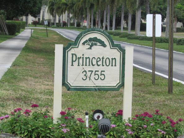 3755 Via Poinciana 203, Lake Worth FL 33467