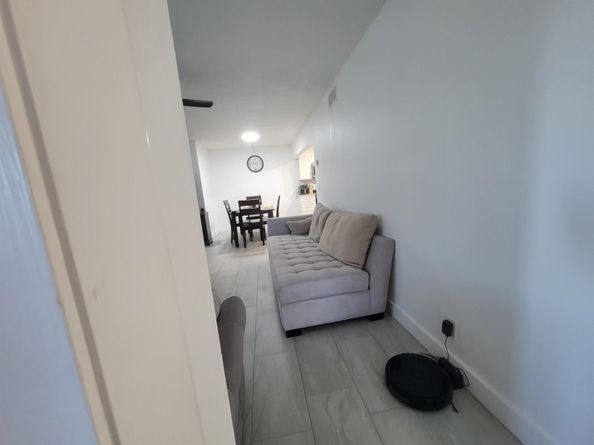 3530 Lazy Pine Way D1, Greenacres FL 33463