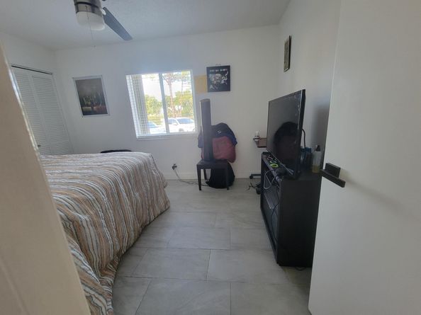 3530 Lazy Pine Way D1, Greenacres FL 33463