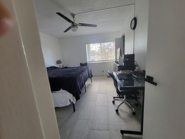 3530 Lazy Pine Way D1, Greenacres FL 33463