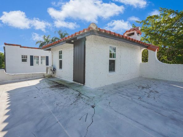 529 34th Street, West Palm Beach FL 33407