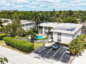 1581 NE 34th Ct 215, Oakland Park FL 33334