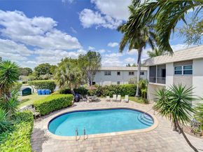 1581 NE 34th Ct 215, Oakland Park FL 33334