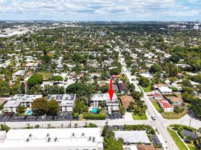 1581 NE 34th Ct 215, Oakland Park FL 33334