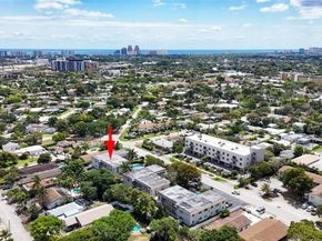 1581 NE 34th Ct 215, Oakland Park FL 33334