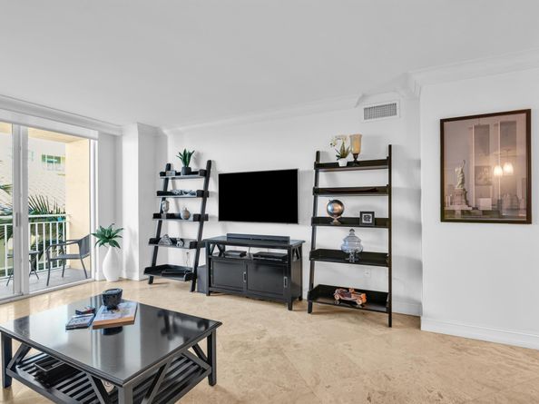 99 SE Mizner Boulevard 848, Boca Raton FL 33432